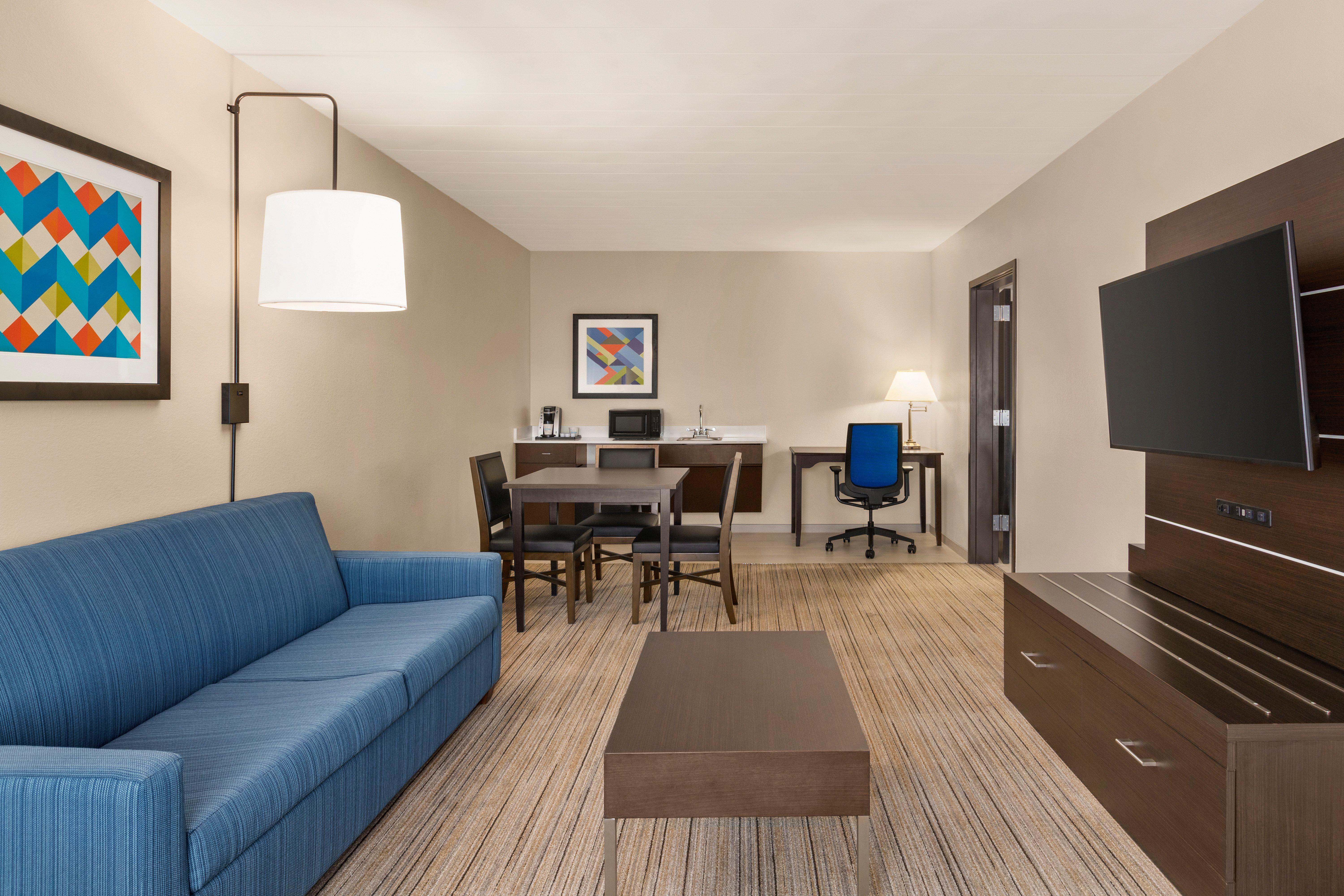 Holiday Inn Express Hotel & Suites Fort Myers East - The Forum, An Ihg Hotel Екстер'єр фото